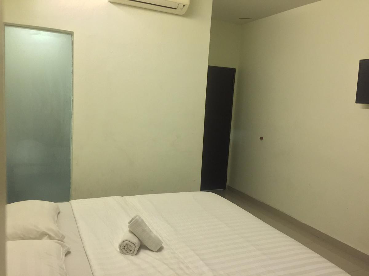 Desa House Hotel Kepong Eksteriør bilde