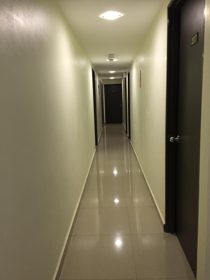 Desa House Hotel Kepong Eksteriør bilde