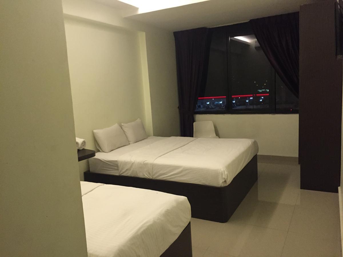 Desa House Hotel Kepong Eksteriør bilde