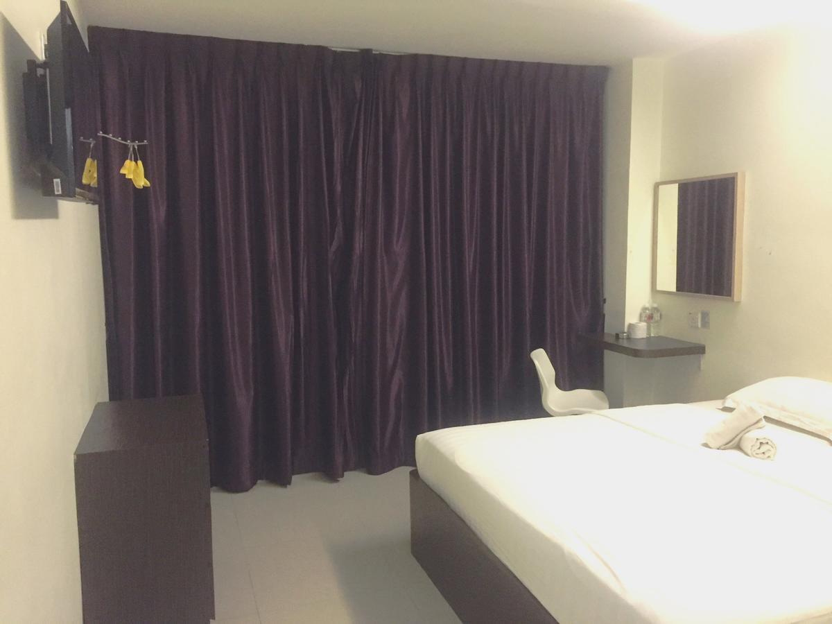 Desa House Hotel Kepong Eksteriør bilde