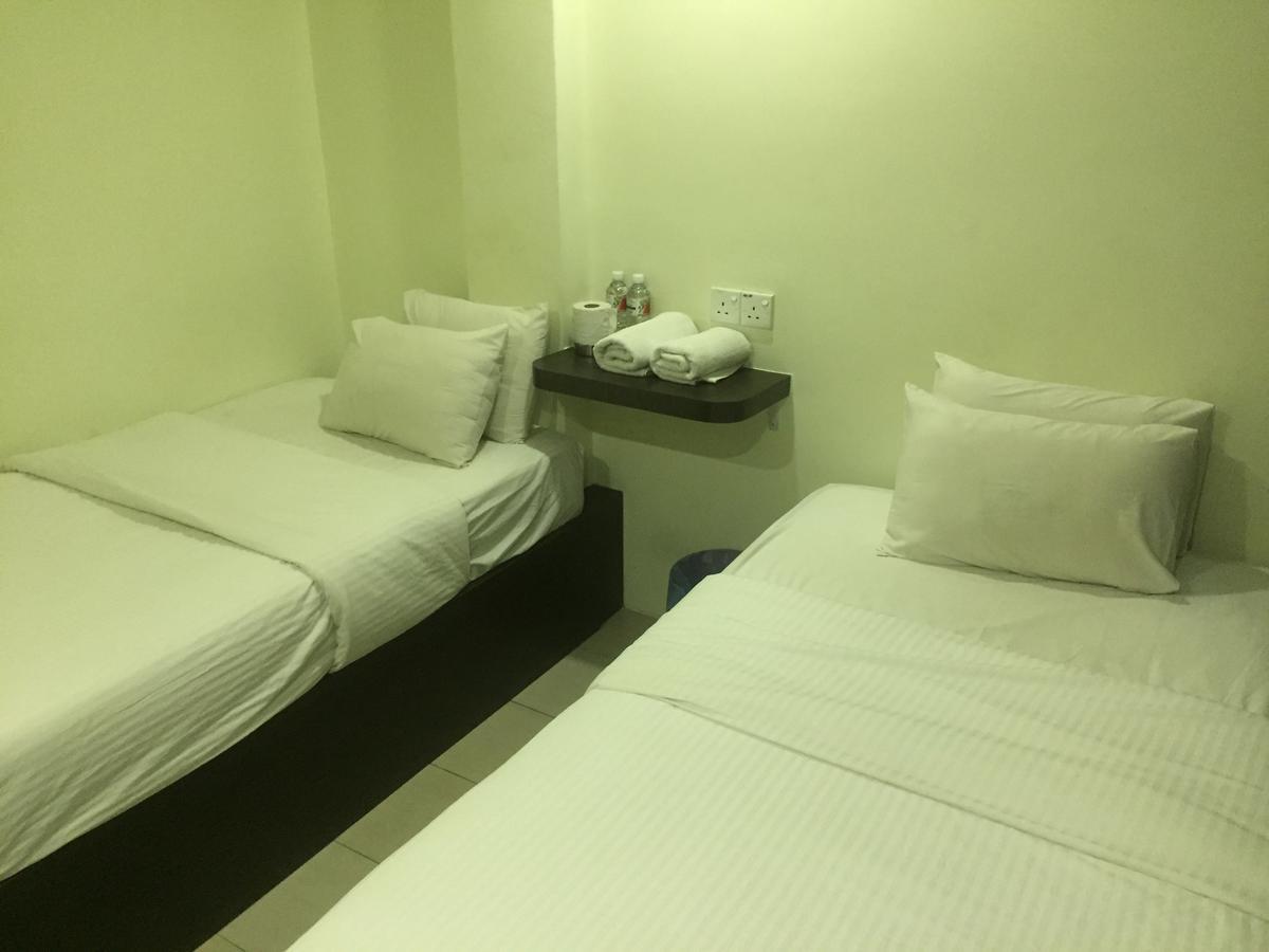 Desa House Hotel Kepong Eksteriør bilde