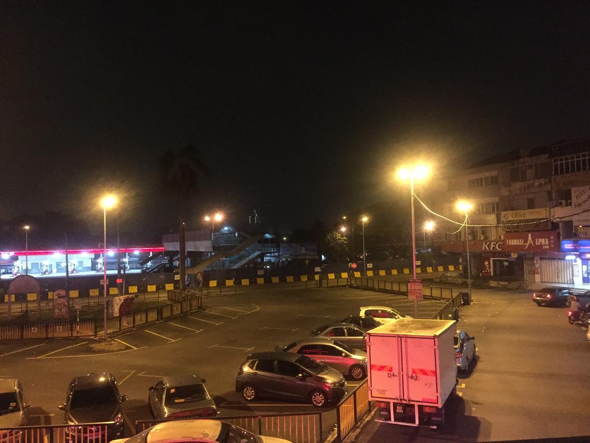 Desa House Hotel Kepong Eksteriør bilde
