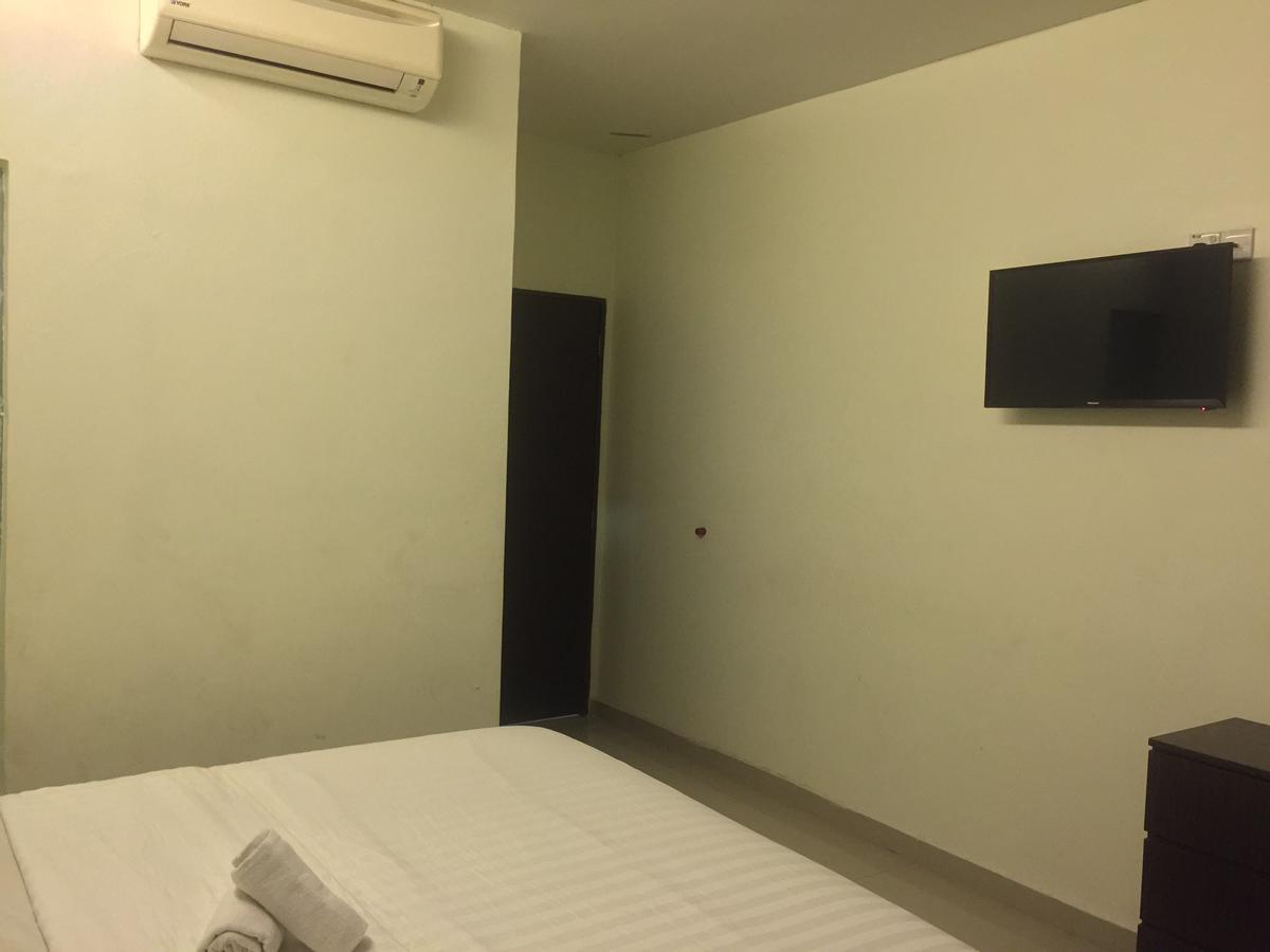 Desa House Hotel Kepong Eksteriør bilde