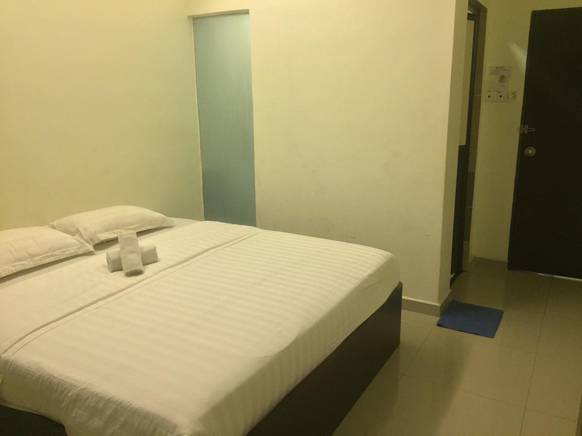 Desa House Hotel Kepong Eksteriør bilde