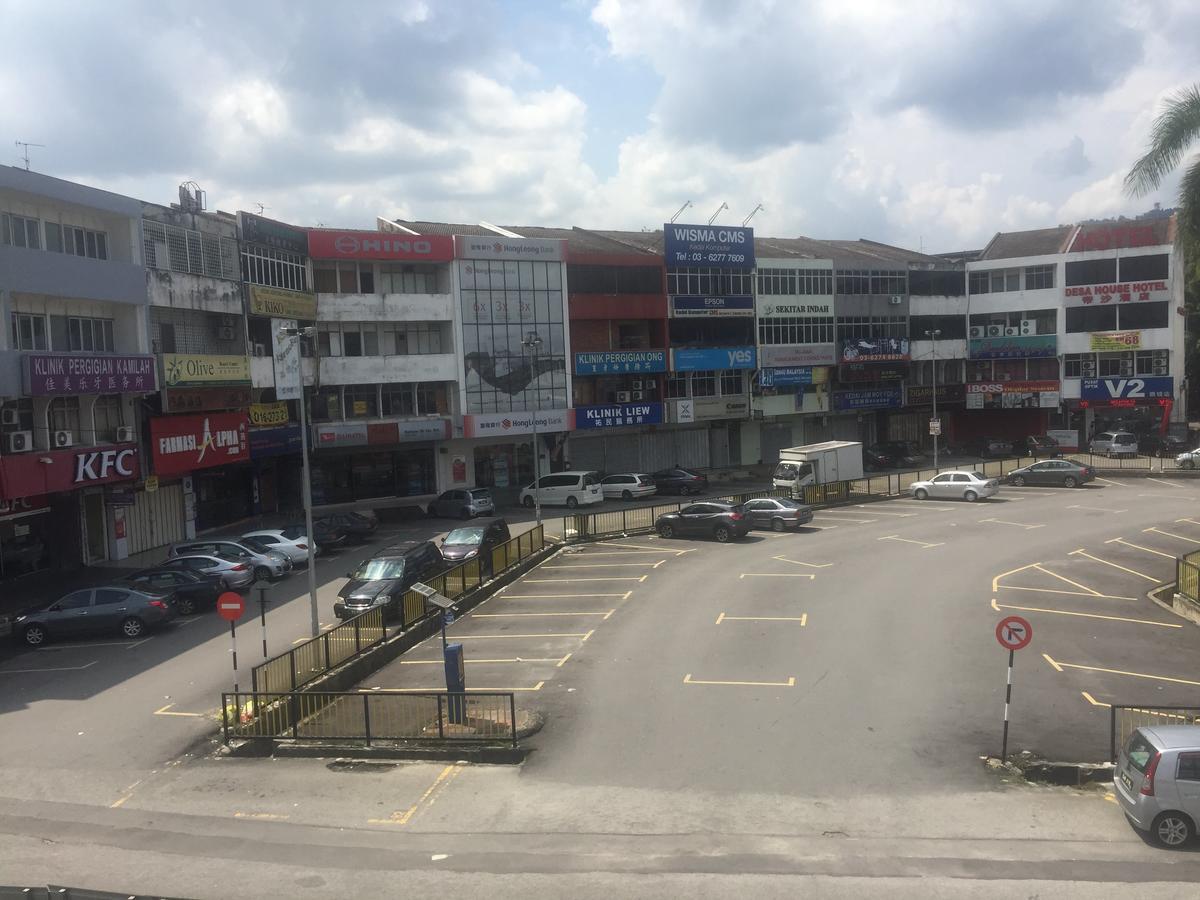 Desa House Hotel Kepong Eksteriør bilde