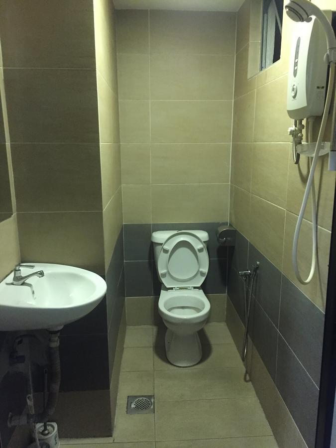 Desa House Hotel Kepong Eksteriør bilde