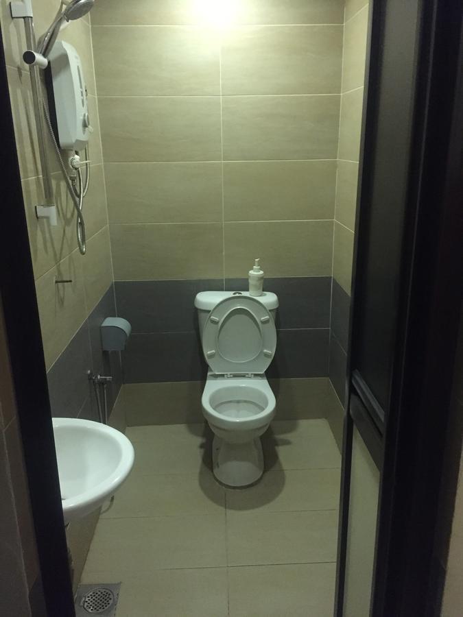 Desa House Hotel Kepong Eksteriør bilde