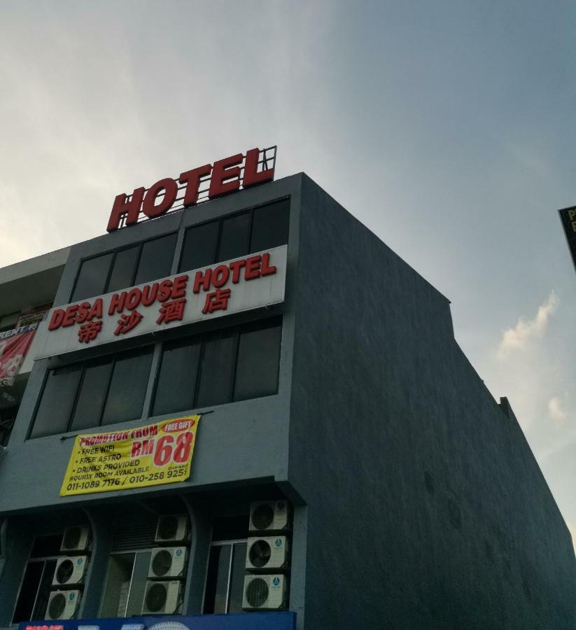 Desa House Hotel Kepong Eksteriør bilde