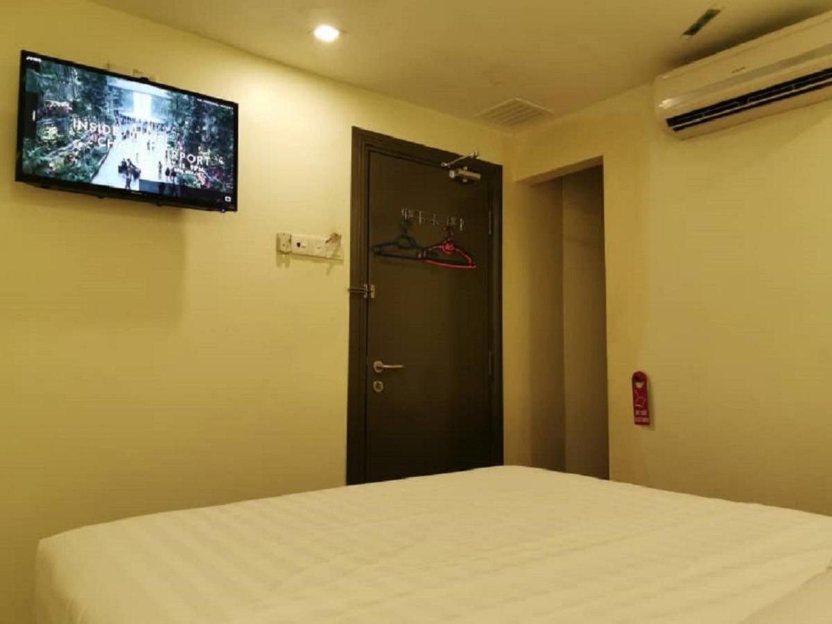 Desa House Hotel Kepong Eksteriør bilde